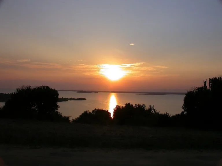 LAKEEDWARD_002_Duncan_Wright_WIKIPEDIA LAKEEDWARD_002_Duncan_Wright_WIKIPEDIA