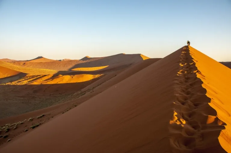 NAMIB_001_PHOTO_BY_juls26_PIXABAY NAMIB_001_PHOTO_BY_juls26_PIXABAY