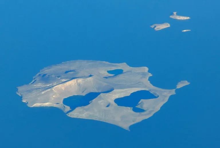 CENTRAL_001_PHOTO_BY_Hansueli-Krapf_WIKIPEDIA