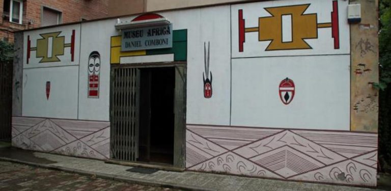 MUSEO AFRICANO DC 001 1
