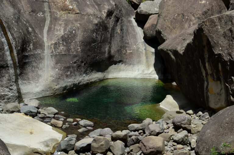 Royal Natal National Park - South Africa 4 ROYALNATALNP 001 PHOTO BY Pavel Spindle WIKIPEDIA 768x509