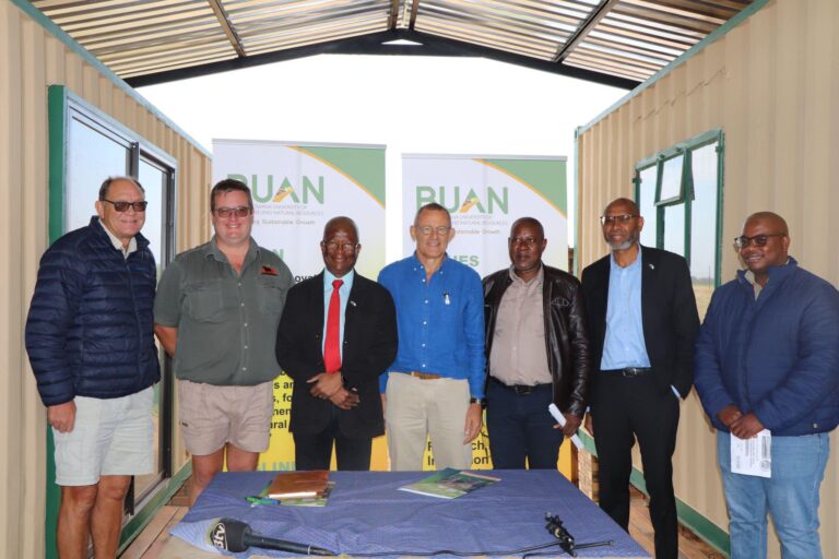 Selebi Phikwe Citrus - Selebi Phikwe - Botswana 5 Selebi Phikwe Citrus 03 768x512