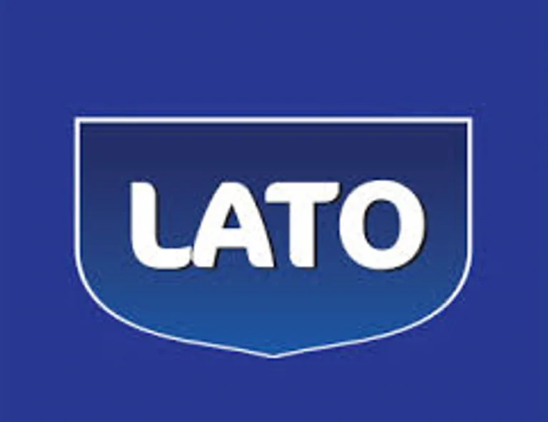 latomilk logo 768x592