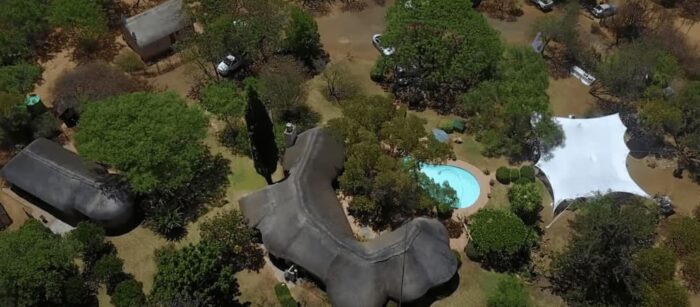 Knockduff Farm Lobatse Botswana: Pool, Family & Corporate Event Venue 1